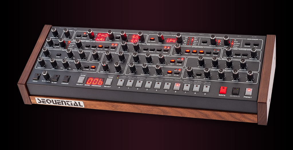 Sequential Prophet-6 Desktop Synth Modulo Analogico