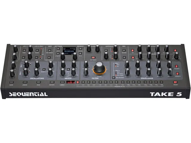 Sequential Take 5 Desktop modulo synth analogico