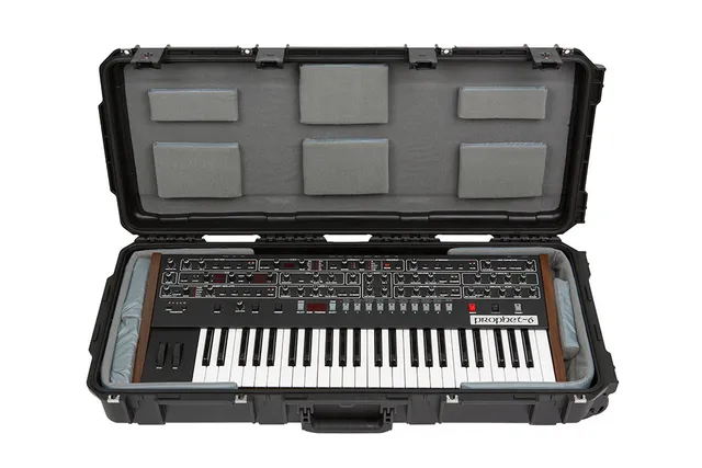 Sequential Prophet-6 OB-6 custodia rigida 49 tasti
