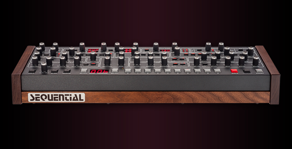 Sequential Prophet-6 Desktop Synth Modulo Analogico