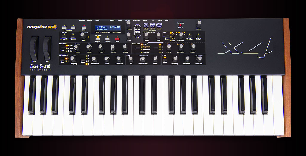 Sequential Mopho x4 sintetizzatore analogico polifonico