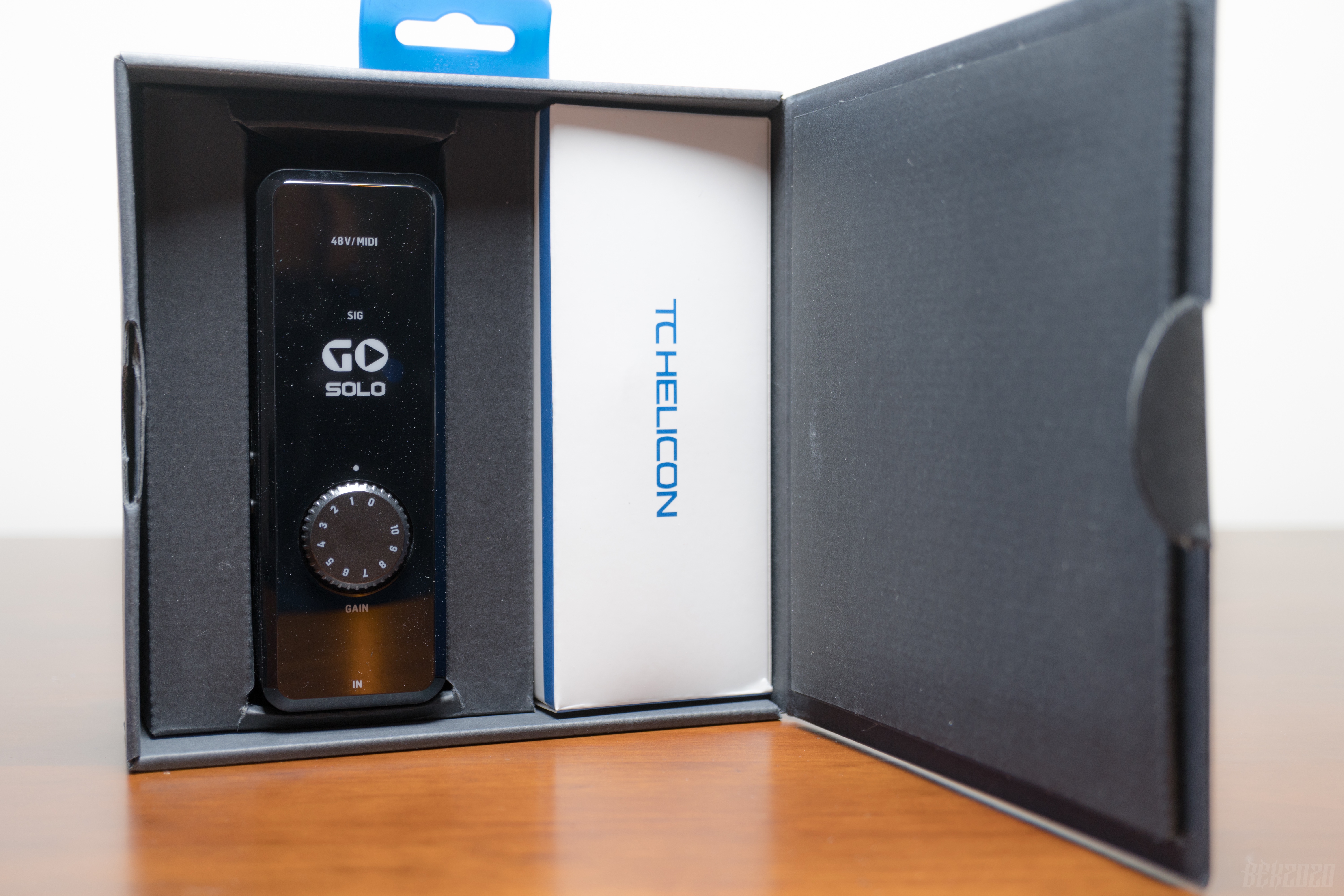 TC Helicon Go Solo interfaccia audio MIDI 24 bit 48 kHz